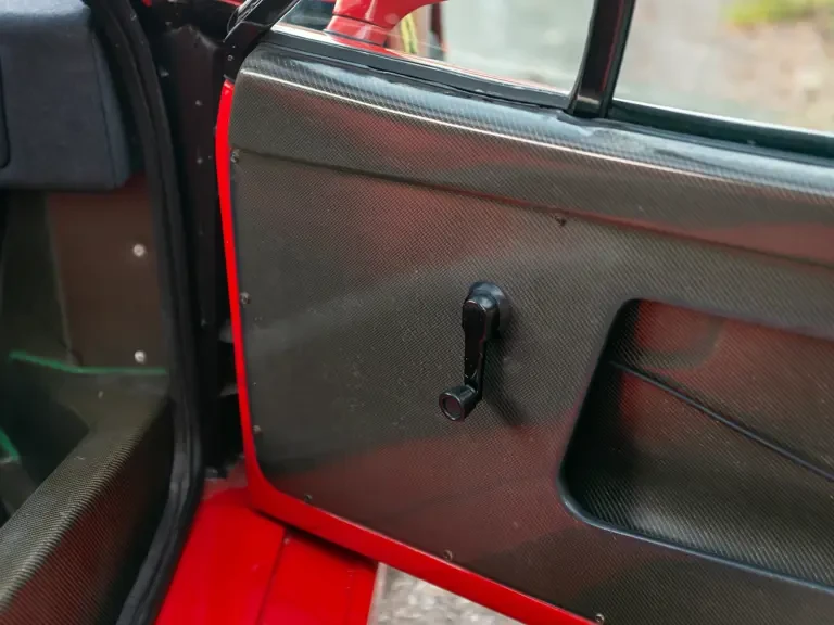 1991 Ferrari F40 - Image 25 of 31