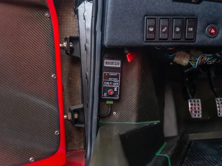 1991 Ferrari F40 - Image 21 of 31