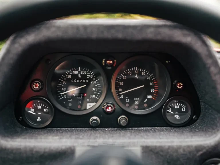 1991 Ferrari F40 - Image 10 of 31