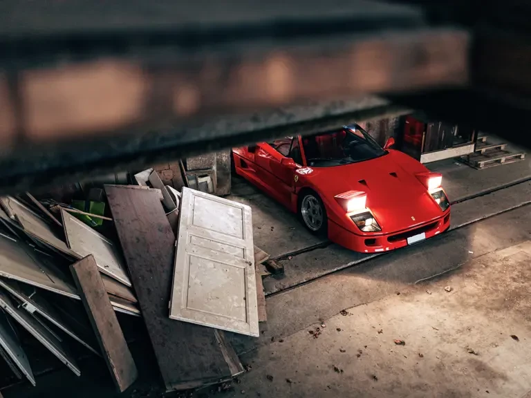 1991 Ferrari F40 - Image 28 of 31