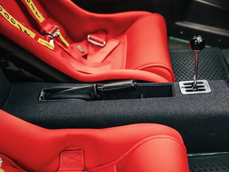 1991 Ferrari F40 - Image 24 of 31