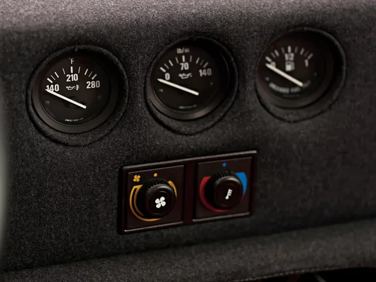 1991 Ferrari F40 - Image 17 of 27