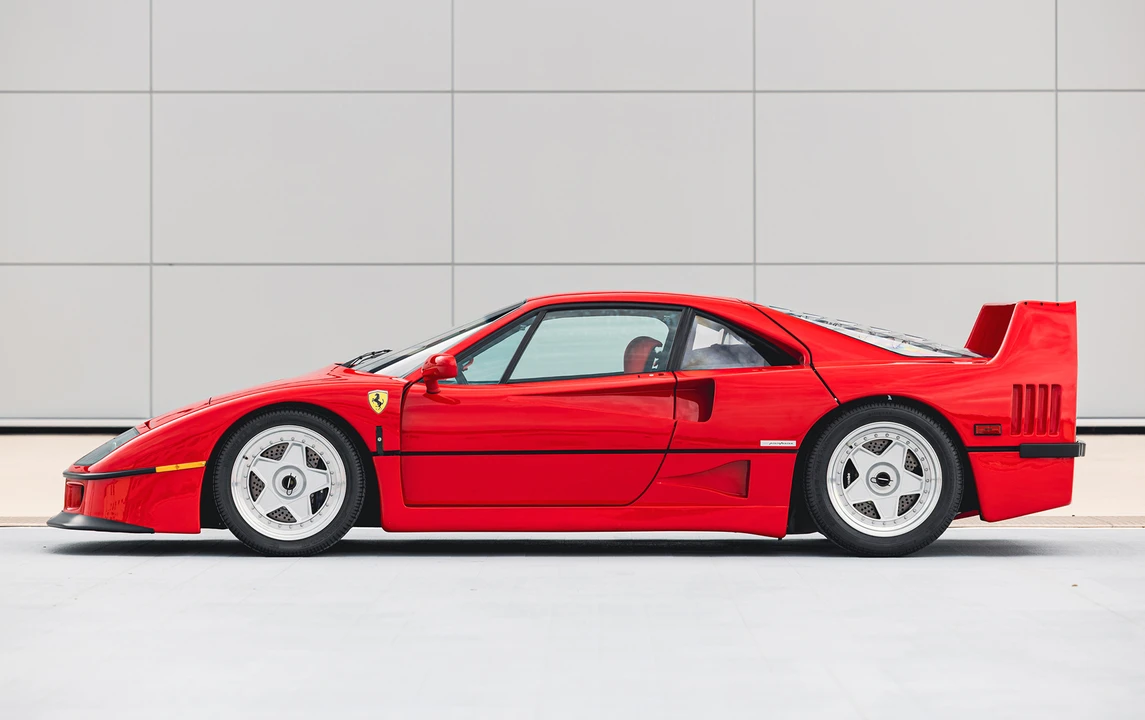 1991 Ferrari F40 - Image 2 of 25