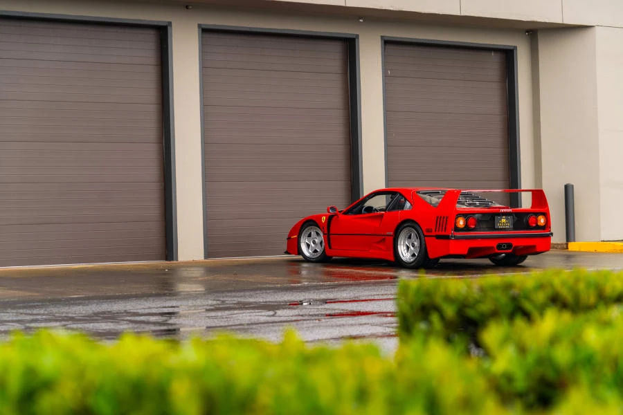 1991 Ferrari F40 - Image 16 of 31