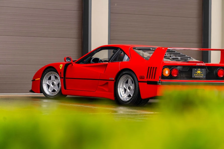 1991 Ferrari F40 - Image 28 of 31