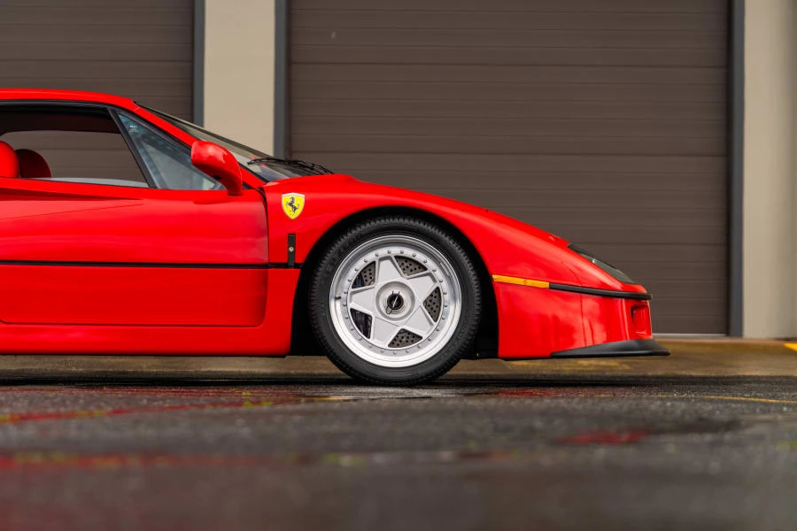 1991 Ferrari F40 - Image 11 of 31