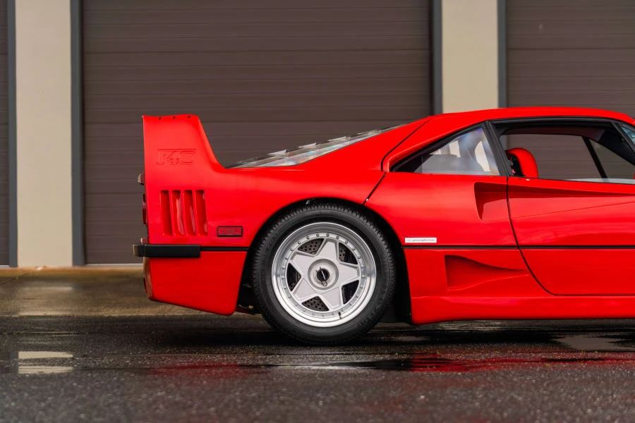 1991 Ferrari F40 - Image 12 of 31