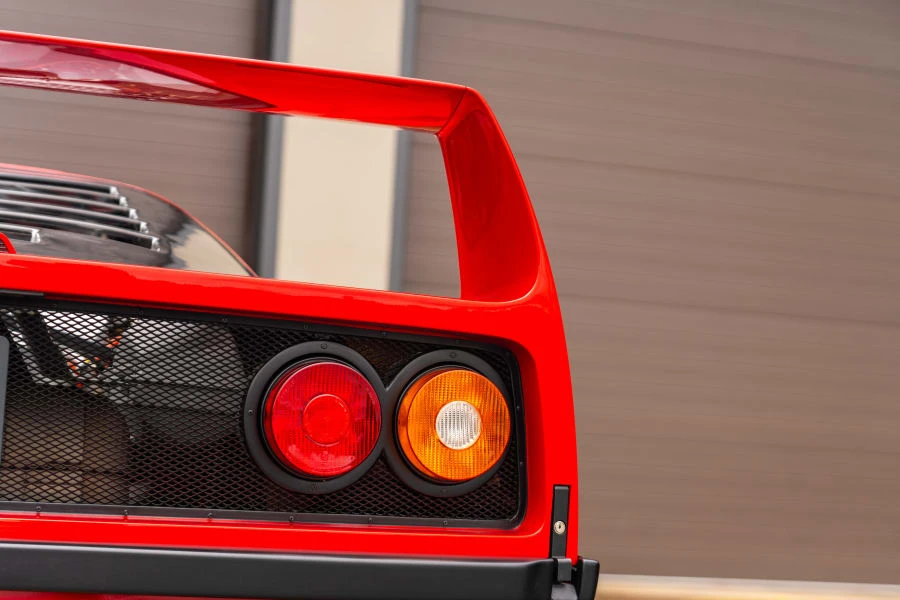 1991 Ferrari F40 - Image 8 of 31