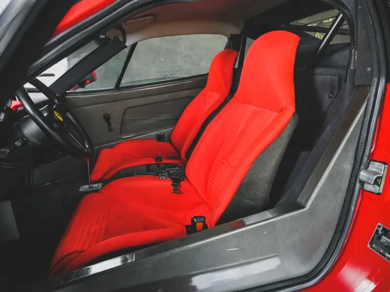 1991 Ferrari F40 - Image 27 of 31