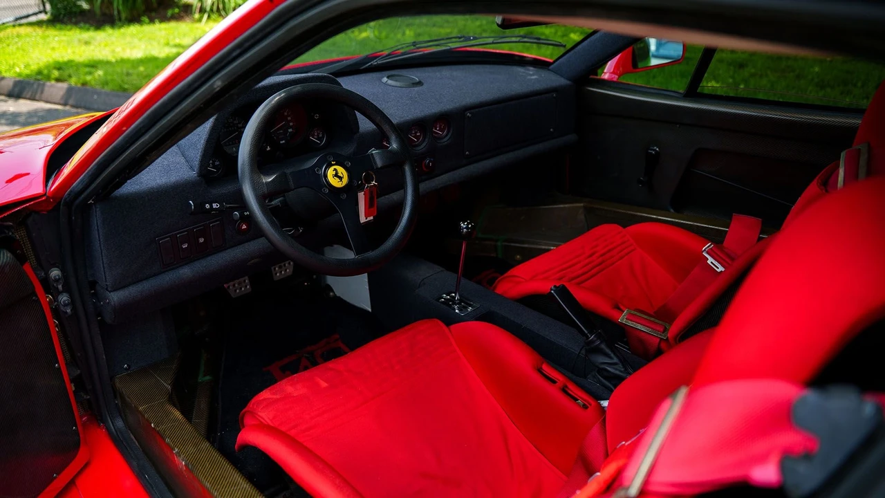 1991 Ferrari F40 - Image 6 of 31