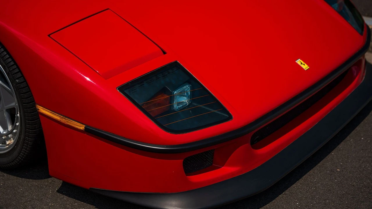1991 Ferrari F40 - Image 27 of 31