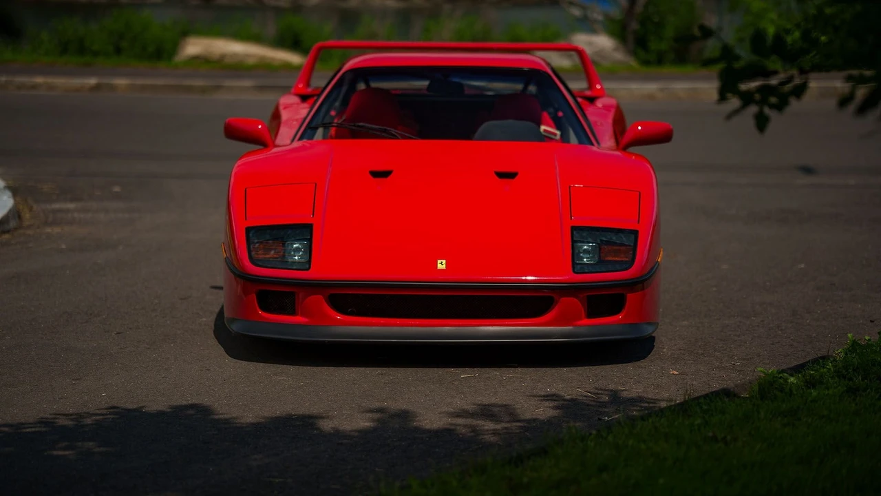 1991 Ferrari F40 - Image 13 of 31