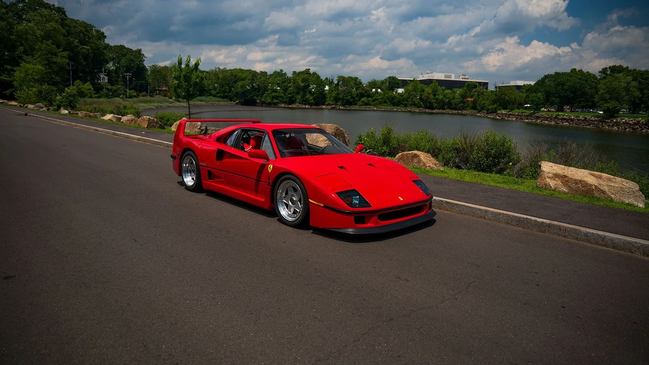1991 Ferrari F40 - Image 11 of 31