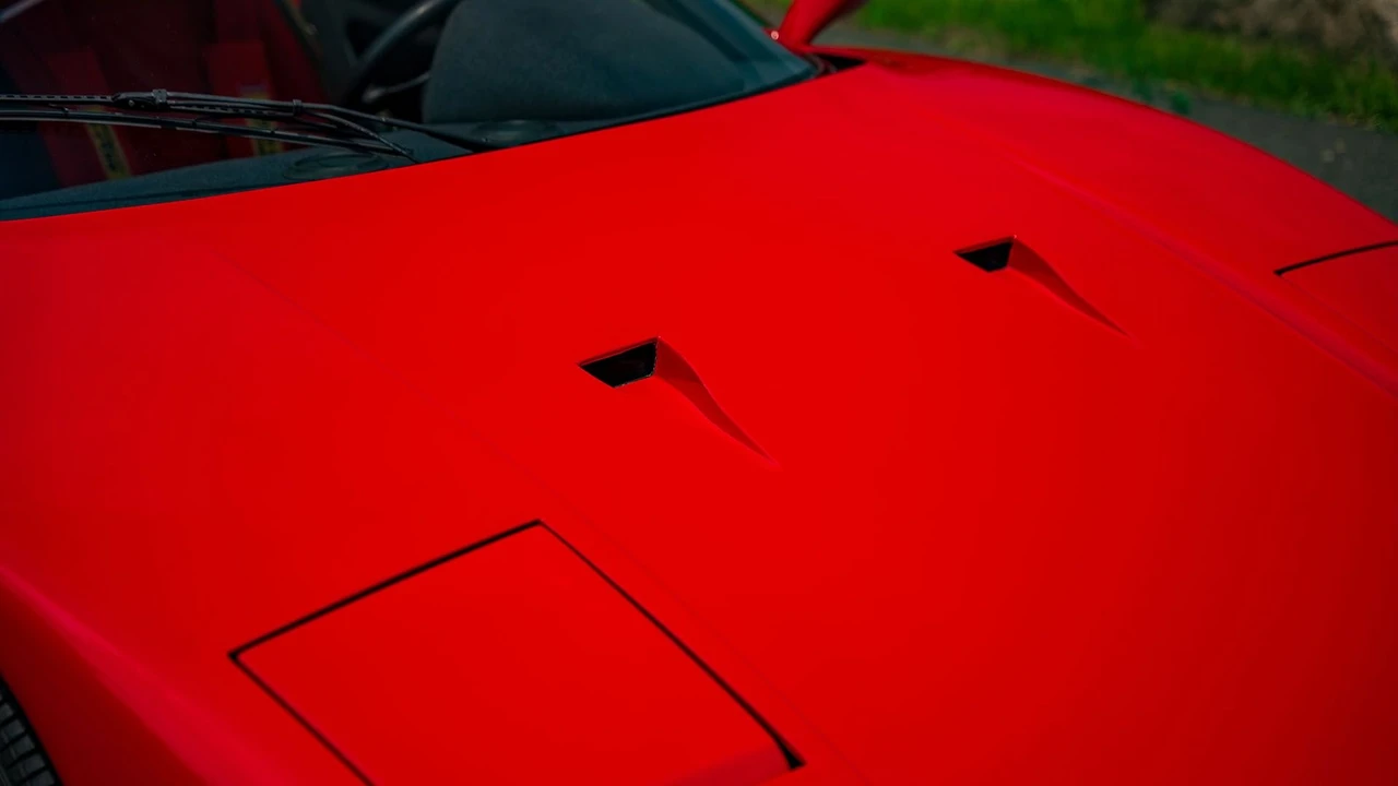 1991 Ferrari F40 - Image 28 of 31