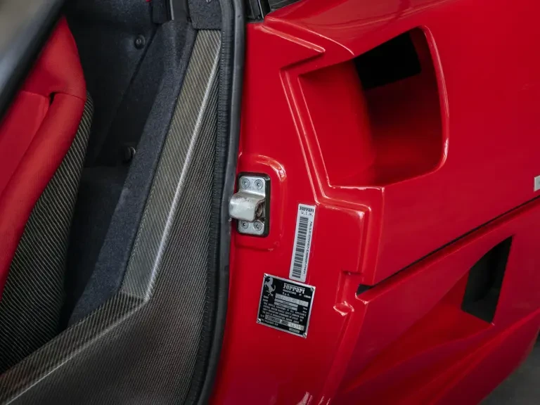 1991 Ferrari F40 - Image 30 of 31