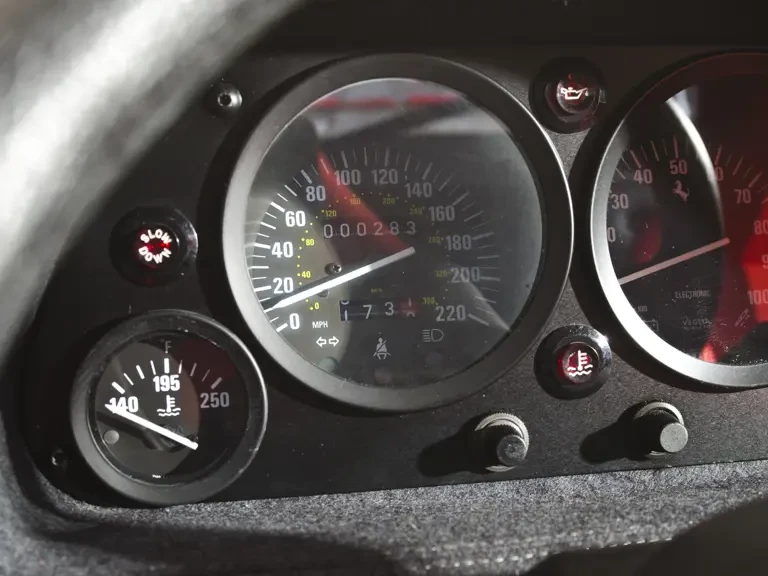 1991 Ferrari F40 - Image 21 of 25