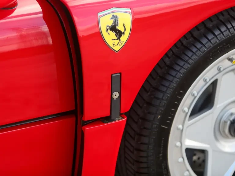 1991 Ferrari F40 - Image 27 of 31