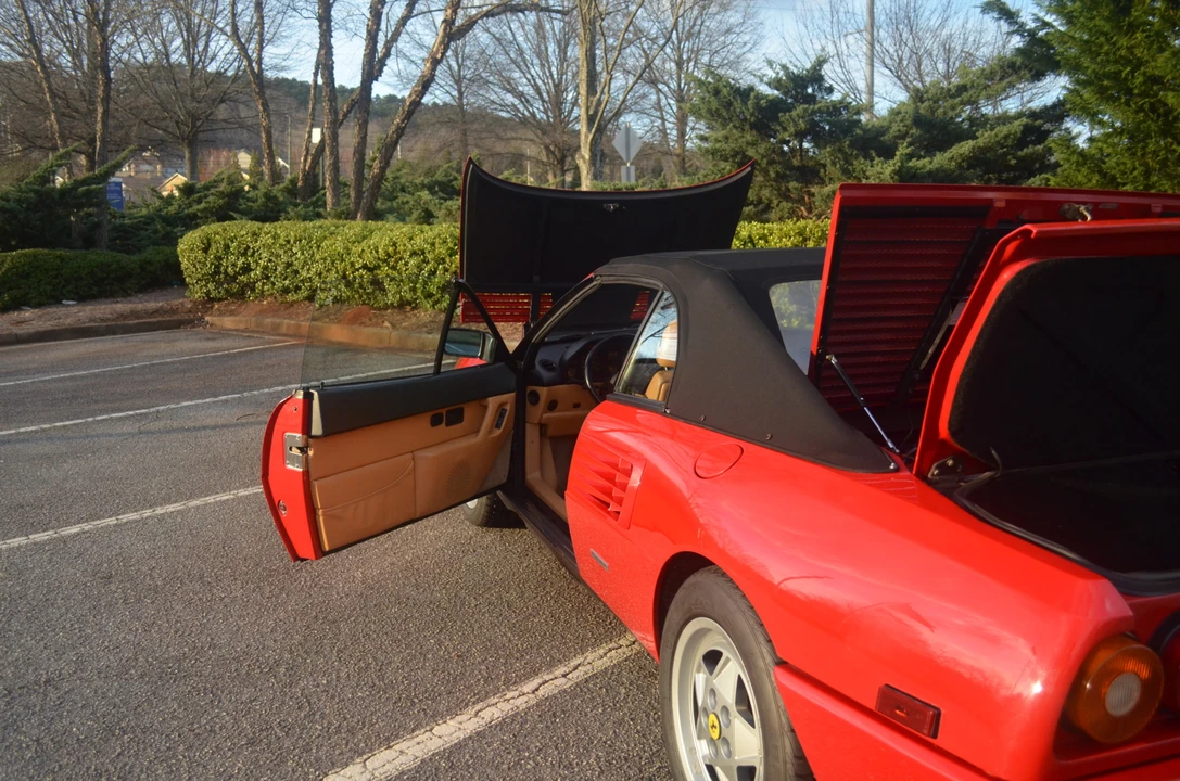 1991 Ferrari Mondial t - Image 25 of 31