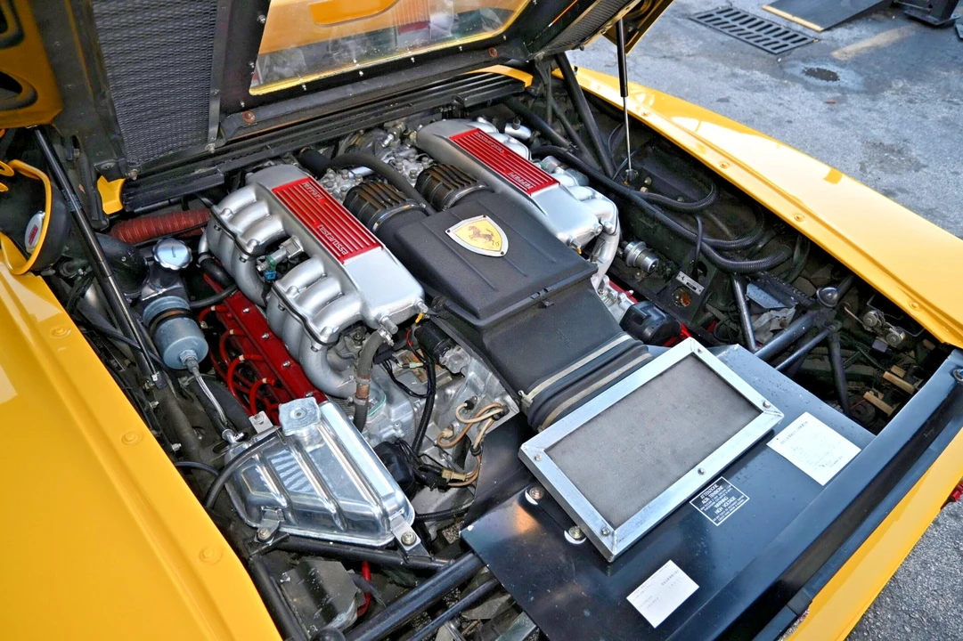 1991 Ferrari Testarossa - Image 23 of 31