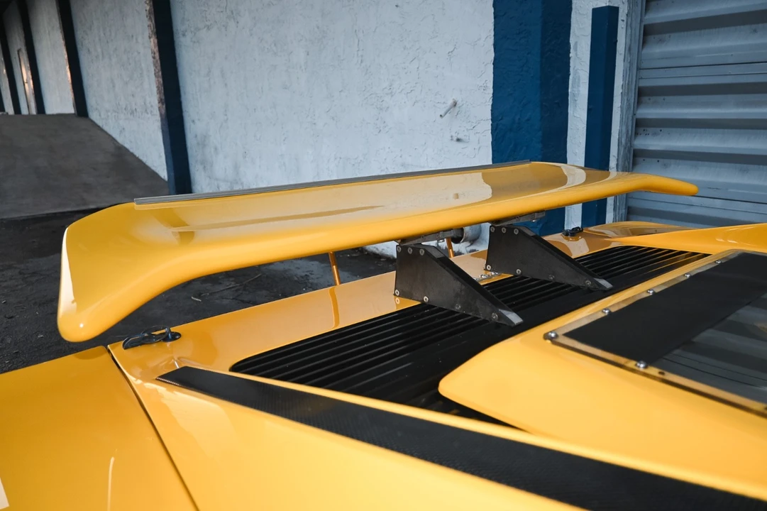 1991 Ferrari Testarossa - Image 13 of 31