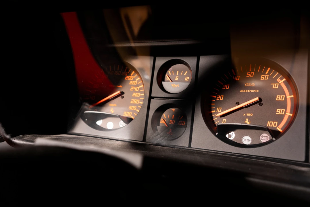 1991 Ferrari Testarossa - Image 26 of 31