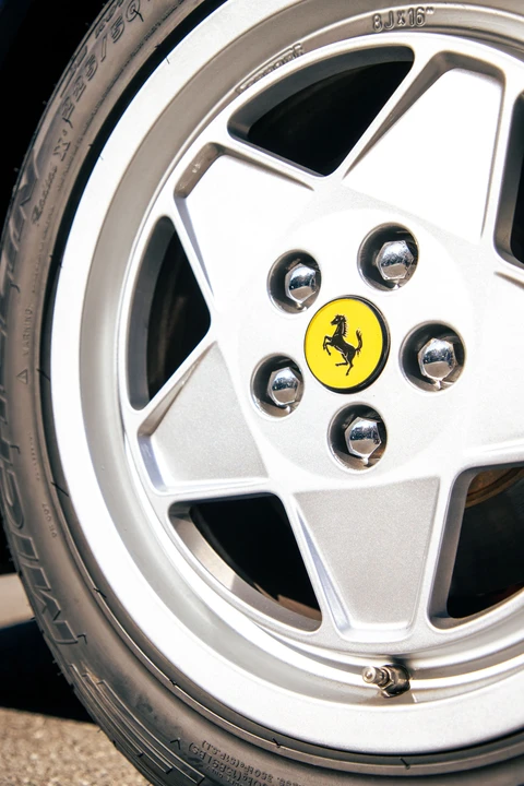 1991 Ferrari Testarossa - Image 9 of 31