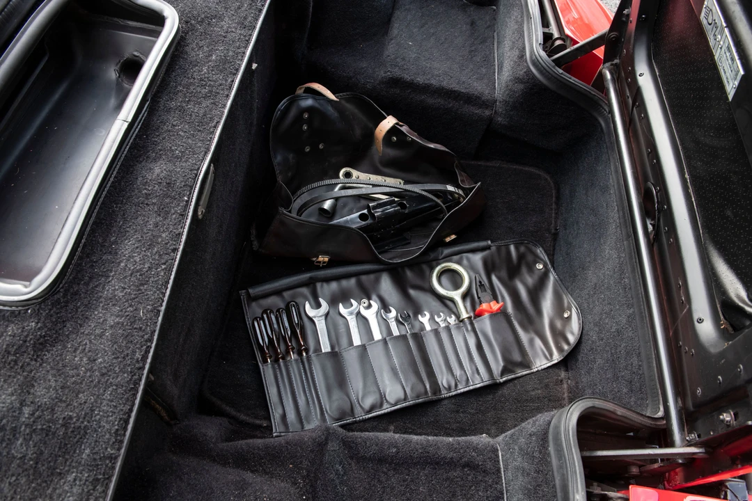 1991 Ferrari Testarossa - Image 9 of 31