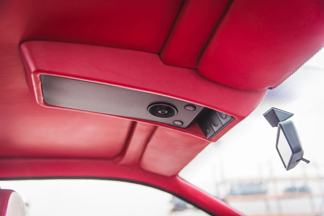 1991 Ferrari Testarossa - Image 4 of 31