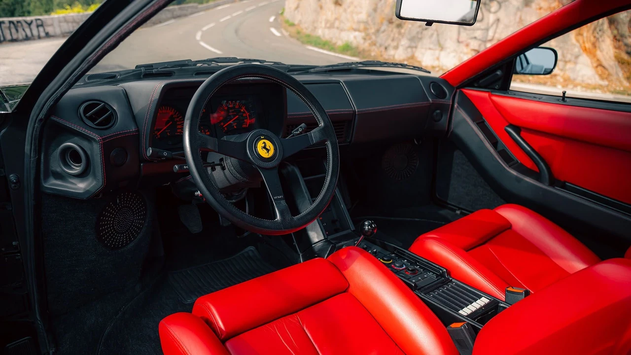 1991 Ferrari Testarossa - Image 2 of 31