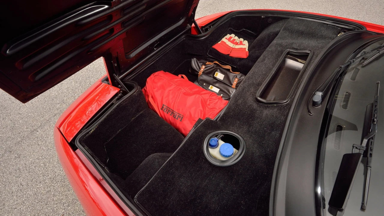 1991 Ferrari Testarossa - Image 16 of 31