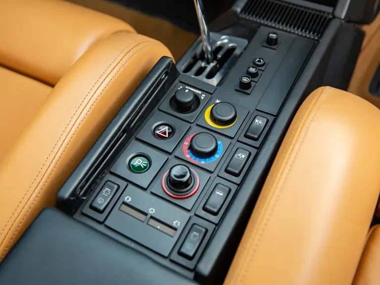 1991 Ferrari Testarossa - Image 17 of 31