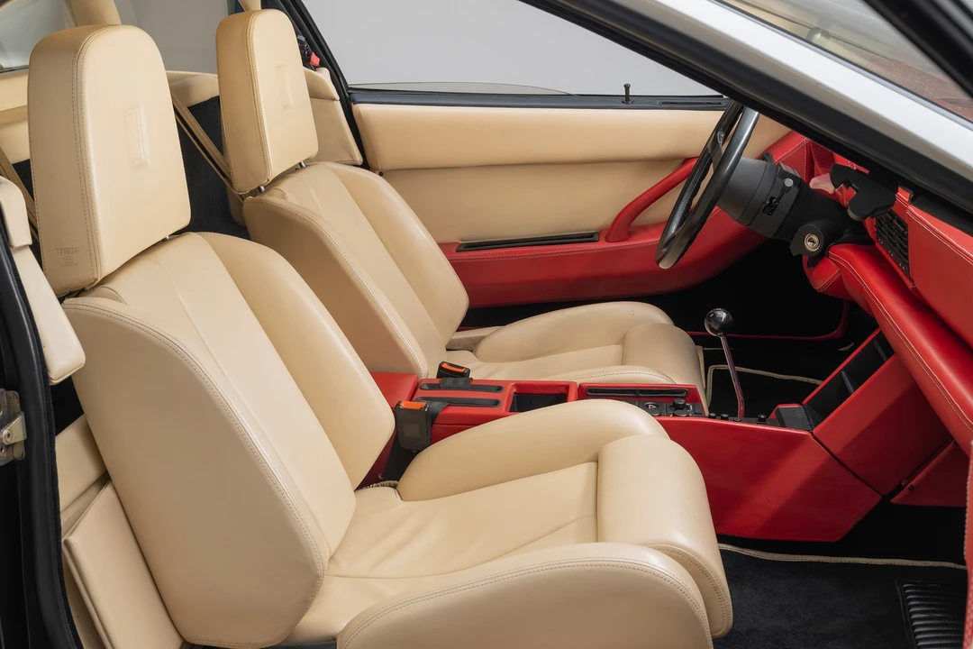 1991 Ferrari Testarossa - Image 13 of 21