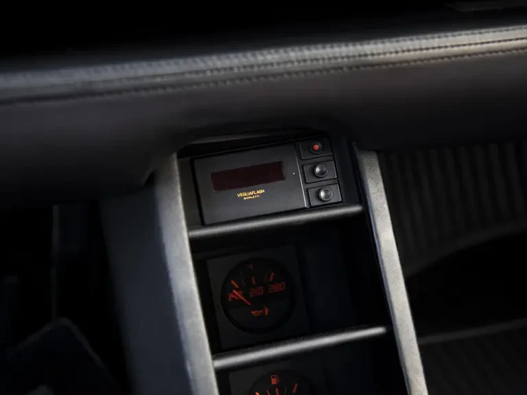 1991 Ferrari Testarossa - Image 17 of 31