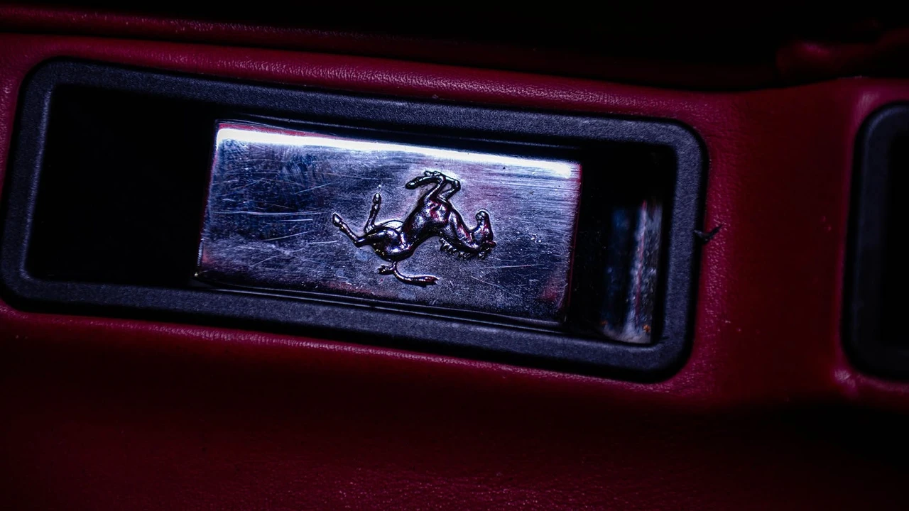 1991 Ferrari Testarossa - Image 24 of 31