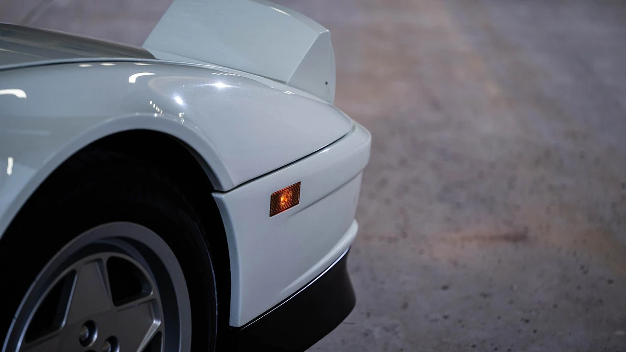 1991 Ferrari Testarossa - Image 4 of 31