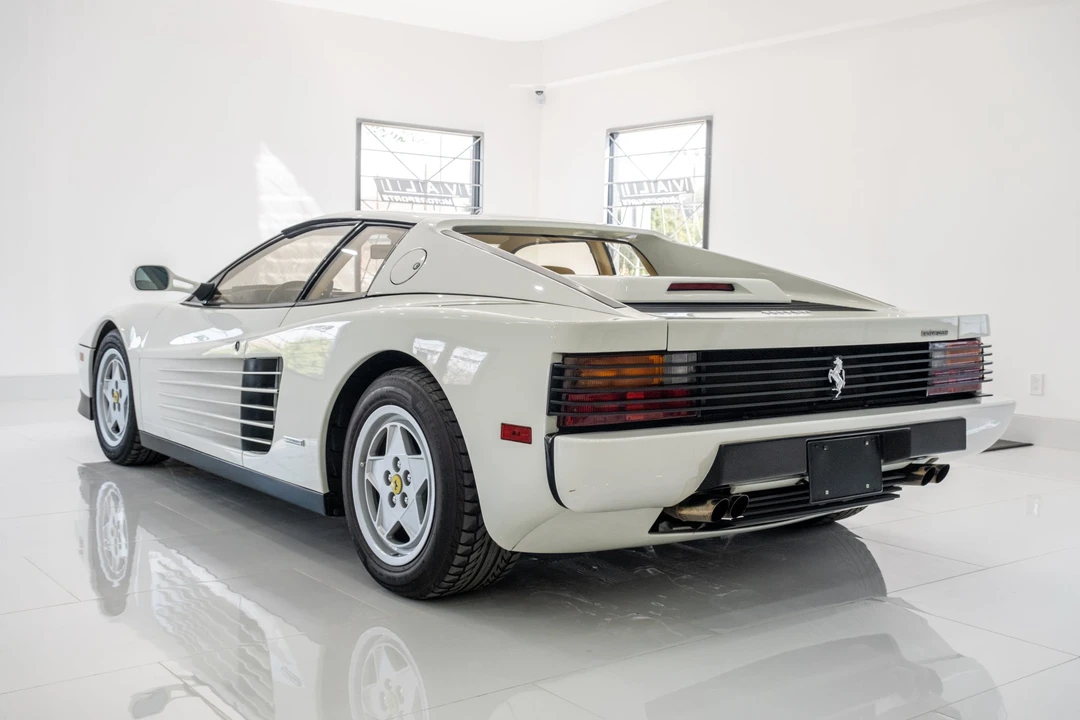 1991 Ferrari Testarossa - Image 11 of 31