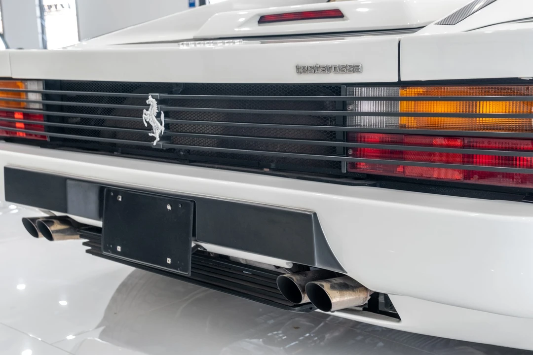 1991 Ferrari Testarossa - Image 25 of 31