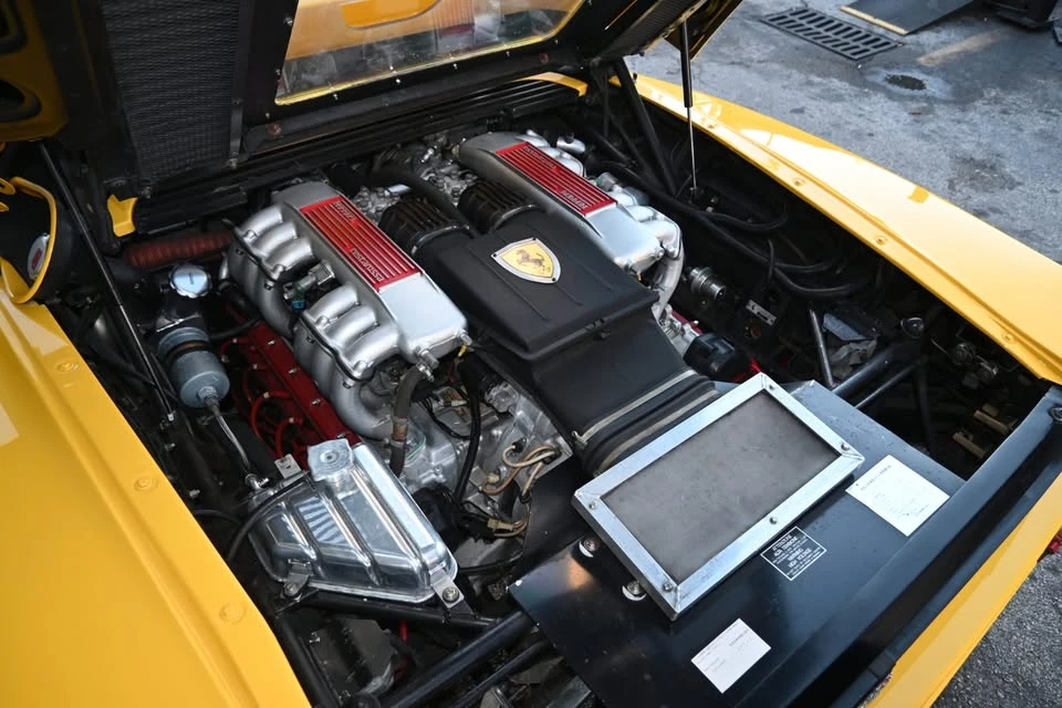 1991 Ferrari Testarossa - Image 15 of 19