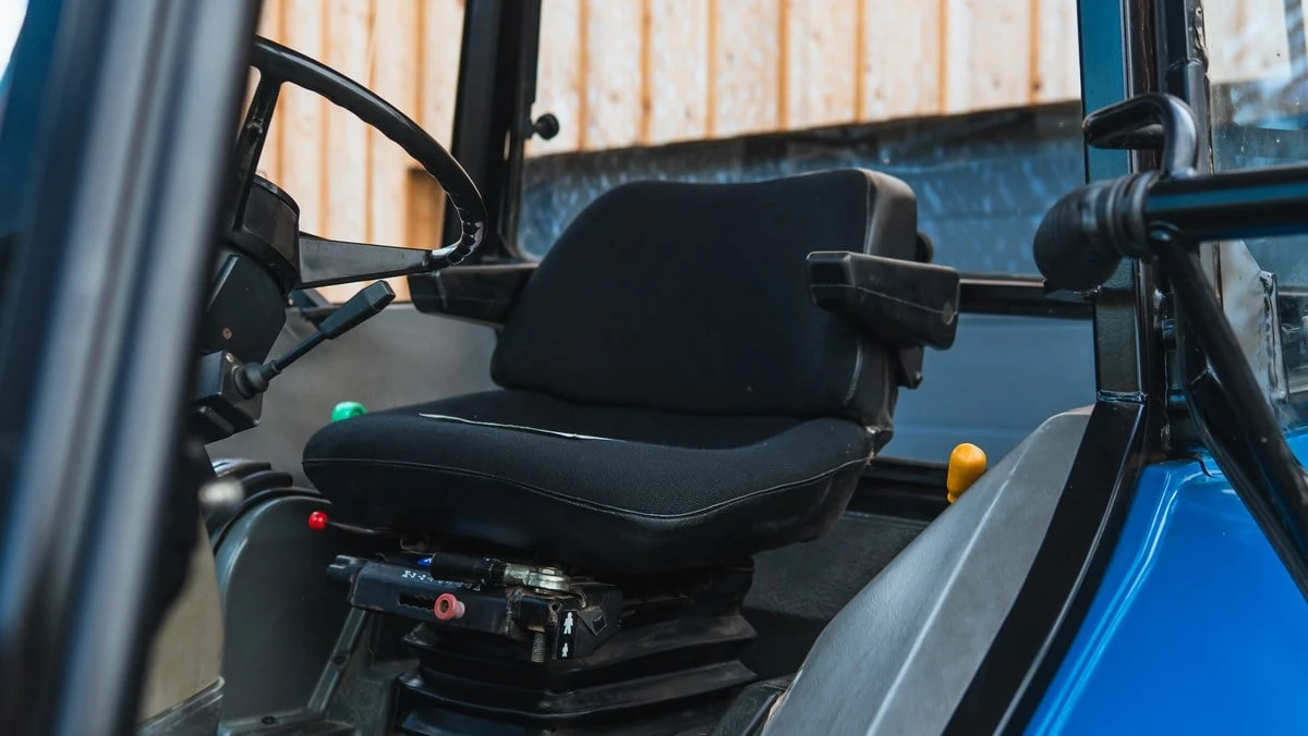 1991 Ford Tractor - Image 16 of 30
