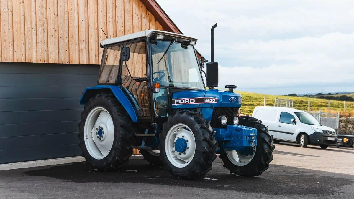 1991 Ford Tractor - Image 2 of 30