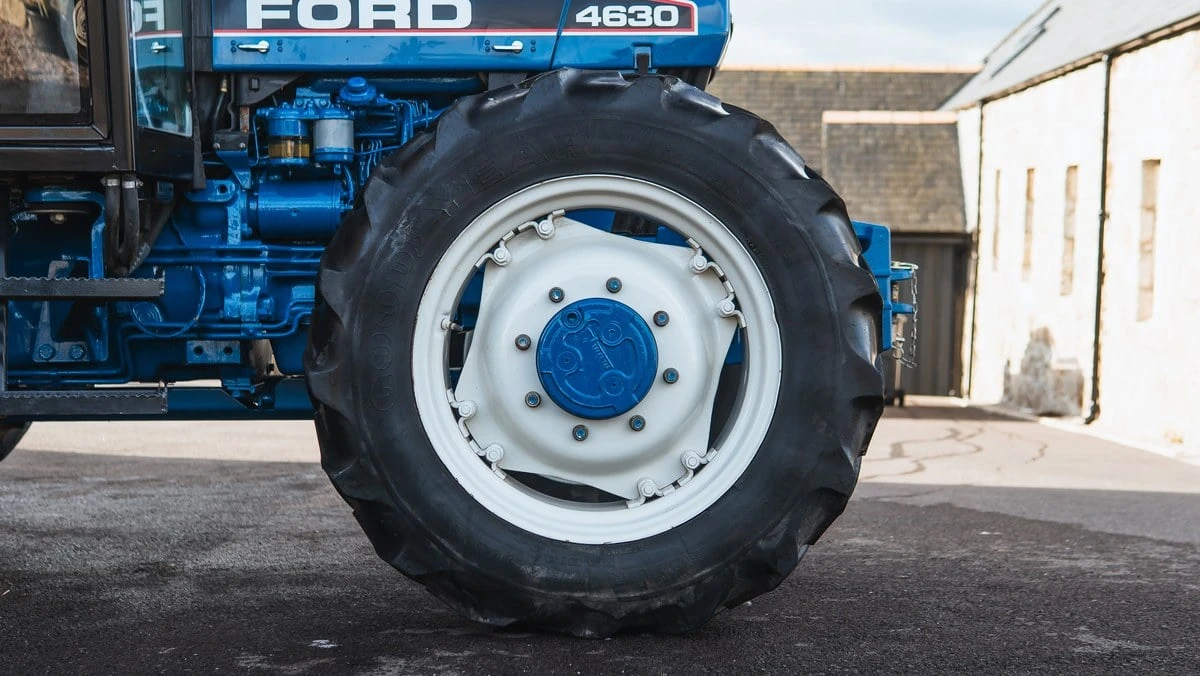 1991 Ford Tractor - Image 15 of 30
