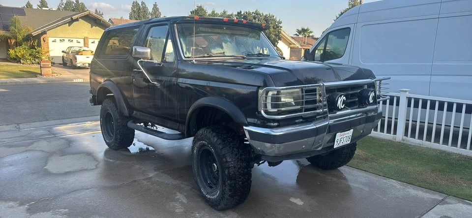 1991 Ford Bronco 4th Gen - Image 3 of 4