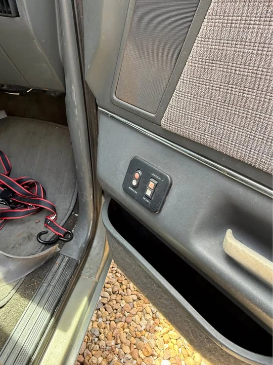 1991 Ford Bronco 4th Gen - Image 7 of 10