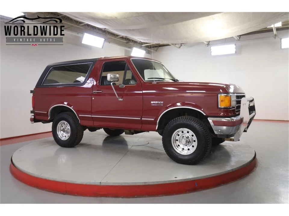 1991 Ford Bronco 4th Gen - Image 2 of 31