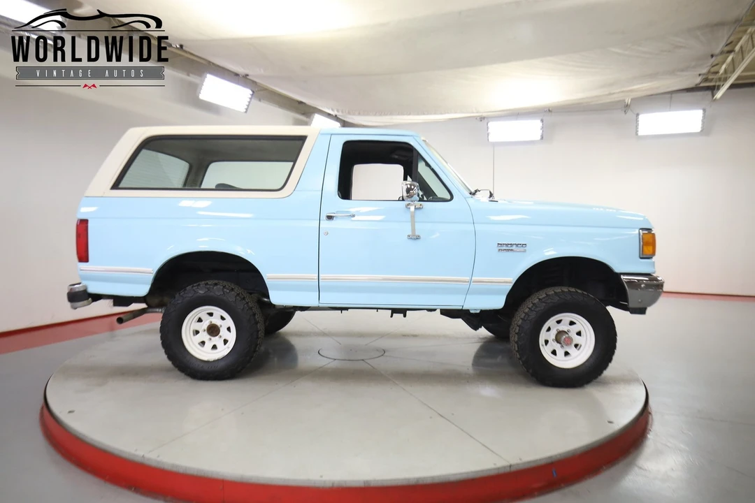 1991 Ford Bronco 4th Gen - Image 4 of 12
