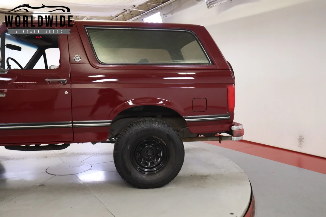 1991 Ford Bronco 4th Gen - Image 10 of 12