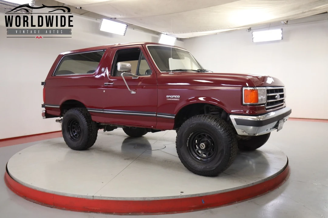 1991 Ford Bronco 4th Gen - Image 2 of 12