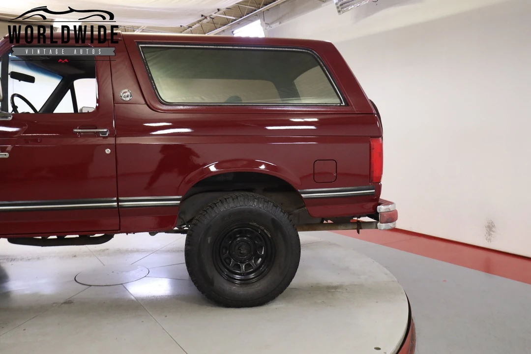 1991 Ford Bronco 4th Gen - Image 10 of 12
