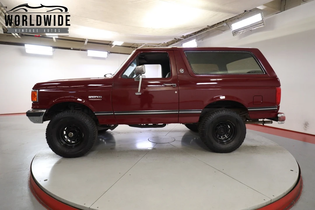 1991 Ford Bronco 4th Gen - Image 3 of 12