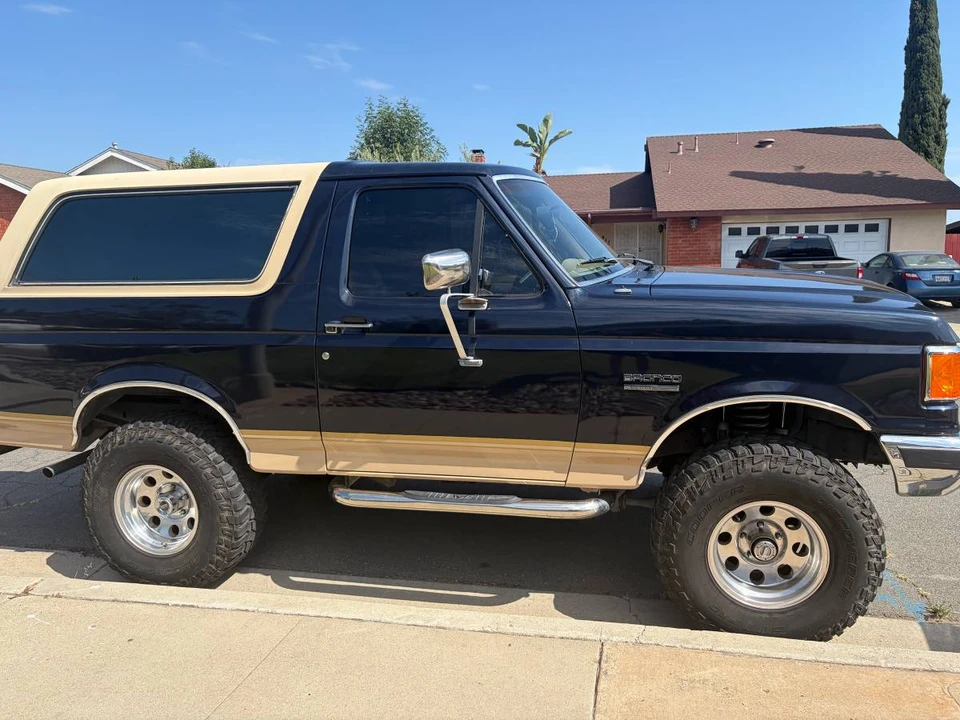 1991 Ford Bronco 4th Gen - Image 6 of 12